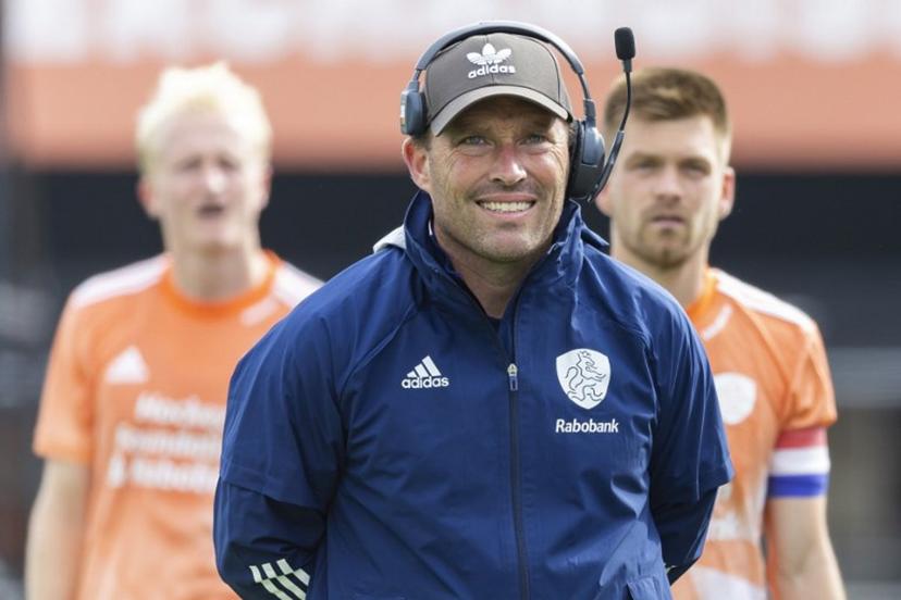 Netherlands' coach Jeroen Delmee looks on during the hockey match between Netherlands and India in the group stage of the FIH Pro League in Rotterdam, on June 19, 2022.  Willem Vernes / ANP / AFP
