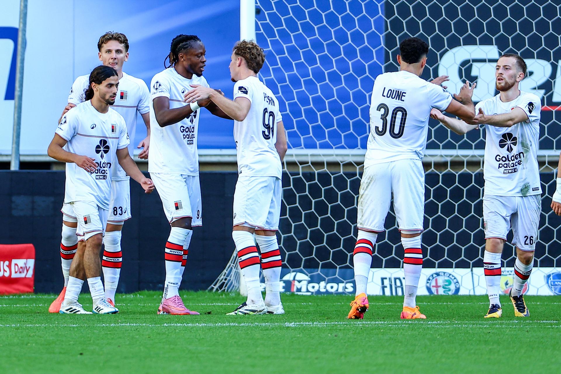 Rwdm's Simbakoli Mamadou Usman celebrates after scoring during a soccer game between Jong KAA Gent and RWDM Brussels, Sunday 28 September 2025 in Gent, on day 8 of the 2025-2026 'Challenger Pro League' 1B second division of the Belgian championship. BELGA PHOTO DAVID PINTENS