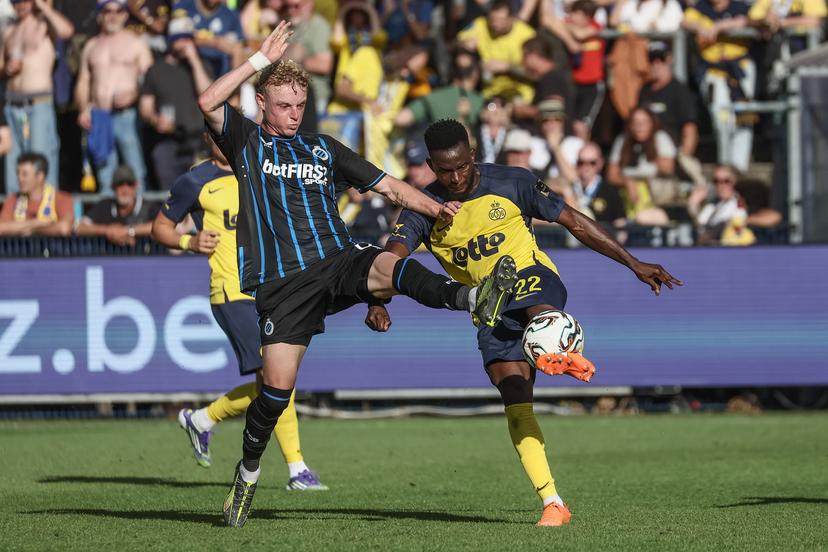 Club's Joaquin Seys and Union's Ousseynou Niang fight for the ball during a soccer match between Royale Union Saint-Gilloise and Club Brugge KV, Sunday 20 July 2025 in Brussels, the 'Super Cup' where the Champions of the Jupiler Pro League Brugge meets the winner of the Croky Cup Union. BELGA PHOTO BRUNO FAHY