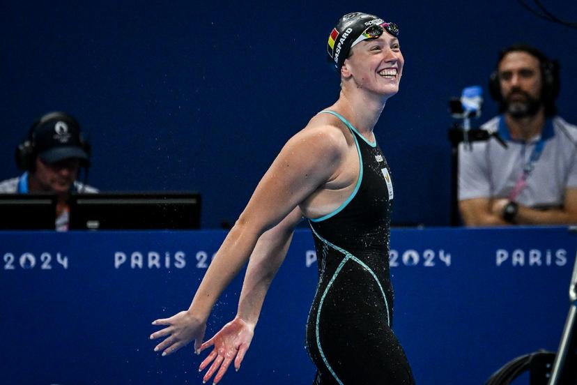Belgian swimmer Florine Gaspard pictured after the heats of the women's 50m freestyle swimming competition at the Paris 2024 Olympic Games, on Saturday 03 August 2024 in Paris, France. The Games of the XXXIII Olympiad are taking place in Paris from 26 July to 11 August. The Belgian delegation counts 165 athletes competing in 21 sports. BELGA PHOTO ANTHONY BEHAR   **  ** *** BENELUX ONLY ***