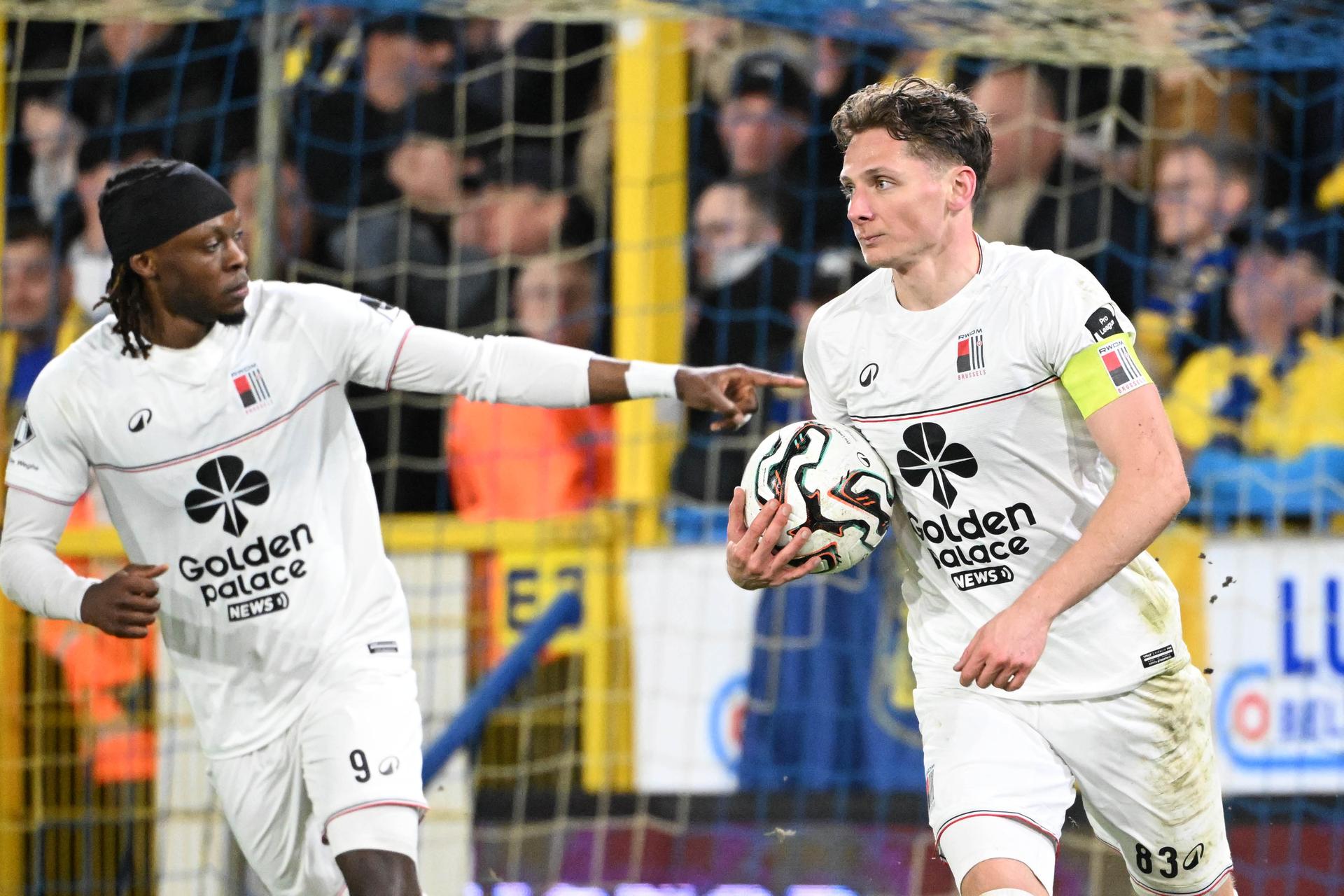 Rwdm's Mats Lemmens celebrates after and scoring the 3-2 goal during a soccer game between SK Beveren and RWDM Brussels, Wednesday 11 March 2026 in Beveren, on day 29 of the 2025-2026 'Challenger Pro League' 1B second division of the Belgian championship. BELGA PHOTO MAARTEN STRAETEMANS
