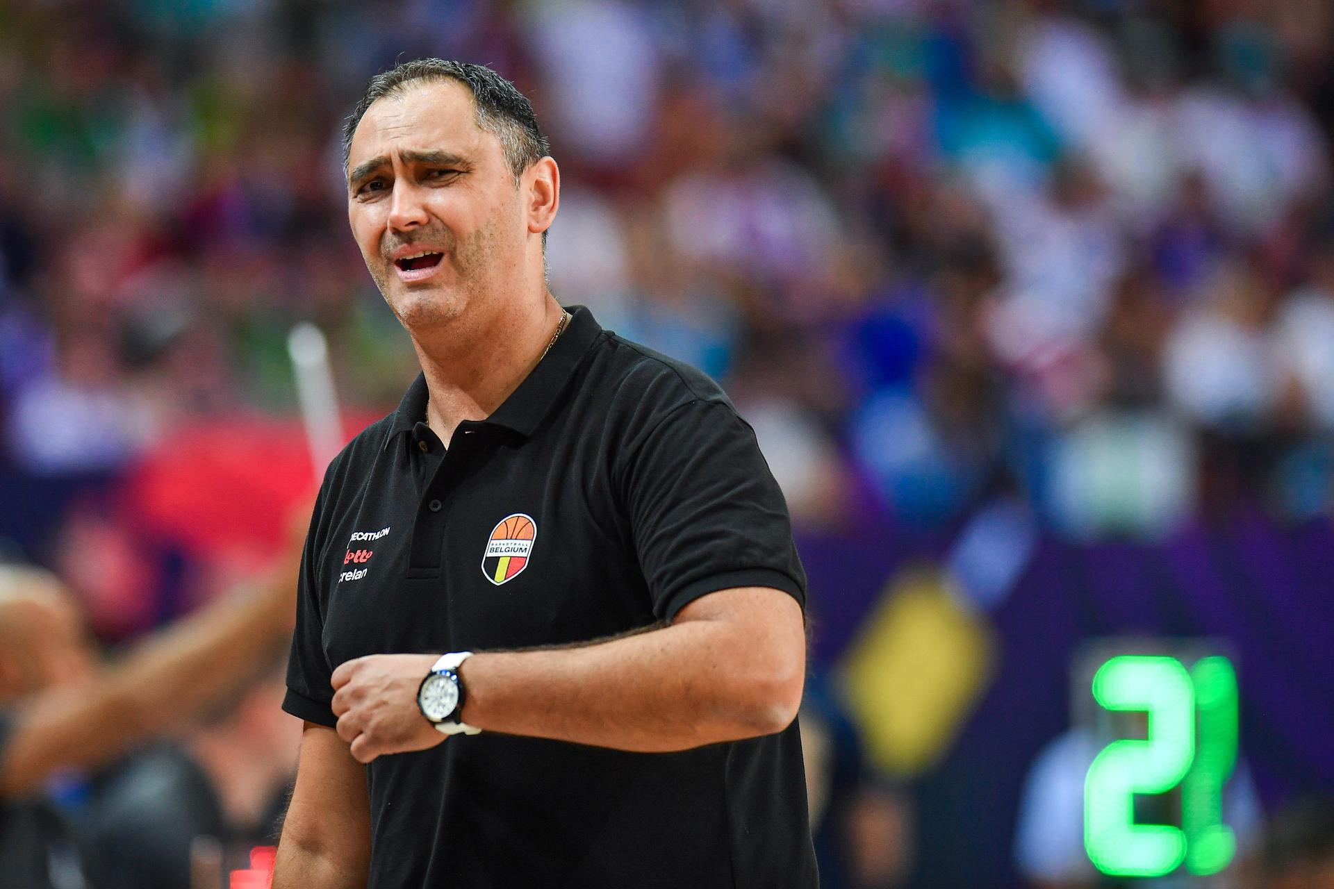 Belgium's head coach Dario Gjergja pictured during a basketball match between Belgium's national team Belgian Lions and Slovenia, Sunday 31 August 2025 in Katowice, Poland, the third game of the group stage of the Eurobasket 2025 European championships. BELGA PHOTO MARCIN BULANDA *** BELGIUM ONLY ***