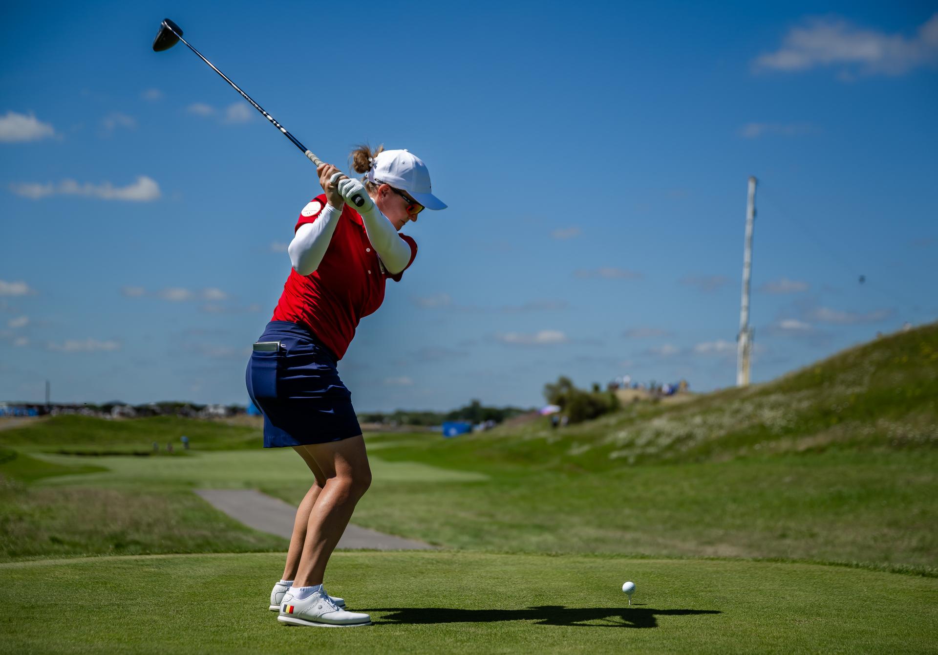 240810 Manon De Roey of Belgium during the final round of the women's individual stroke play golf during day 15 of the Paris 2024 Olympic Games on August 10, 2024 in Paris.  Photo: Petter Arvidson / BILDBYRÅN / kod PA / PA0868 golf olympic games olympics os ol olympiska spel olympiske leker paris 2024 paris-os paris-ol bbeng dam grappa33 BENELUX ONLY