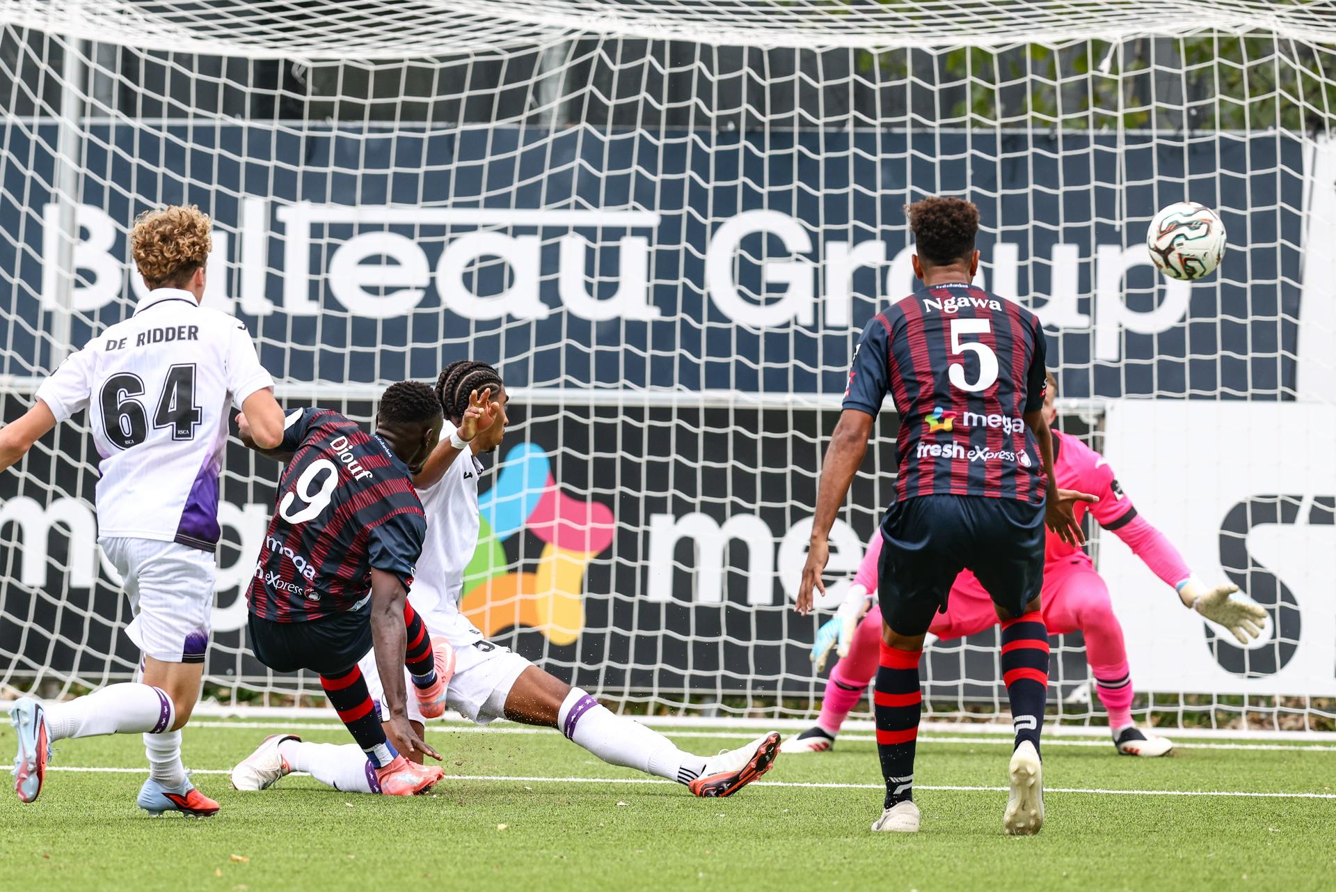 Liege's Oumar Diouf scores a goal during a soccer game between RFC Liege vs RSCA Futures, Saturday 20 September 2025 in Liege, on day 6 of the 2025-2026 'Challenger Pro League' 1B second division of the Belgian championship. BELGA PHOTO BRUNO FAHY