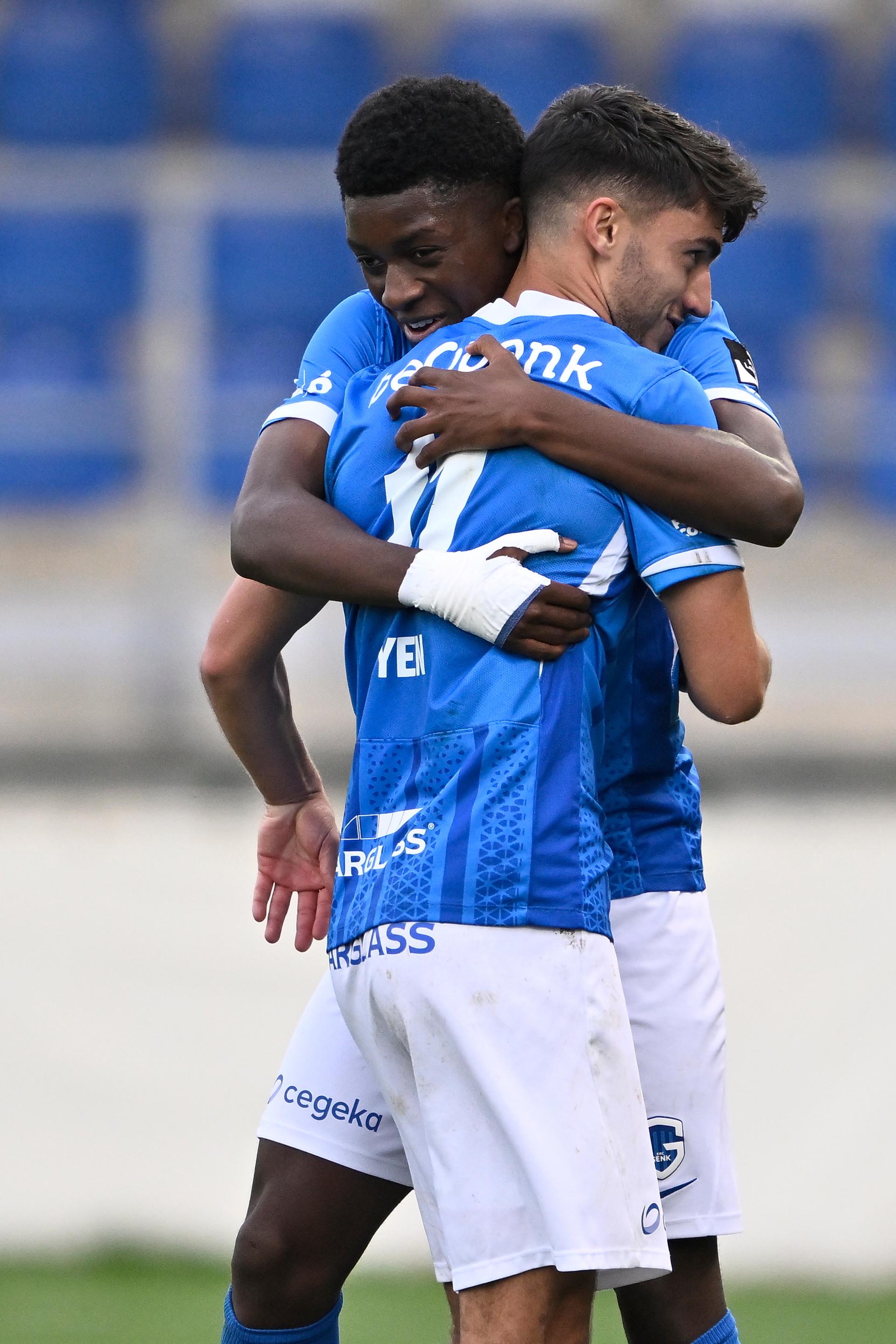 Jong Genk's Emmanuel Sarfo and Jong Genk's Luca Oyen celebrate after winning a soccer game between Jong Genk and Royal Francs Borains, Saturday 18 October 2025 in Geel, on day 10 of the 2025-2026 'Challenger Pro League' 1B second division of the Belgian championship. BELGA PHOTO JOHAN EYCKENS