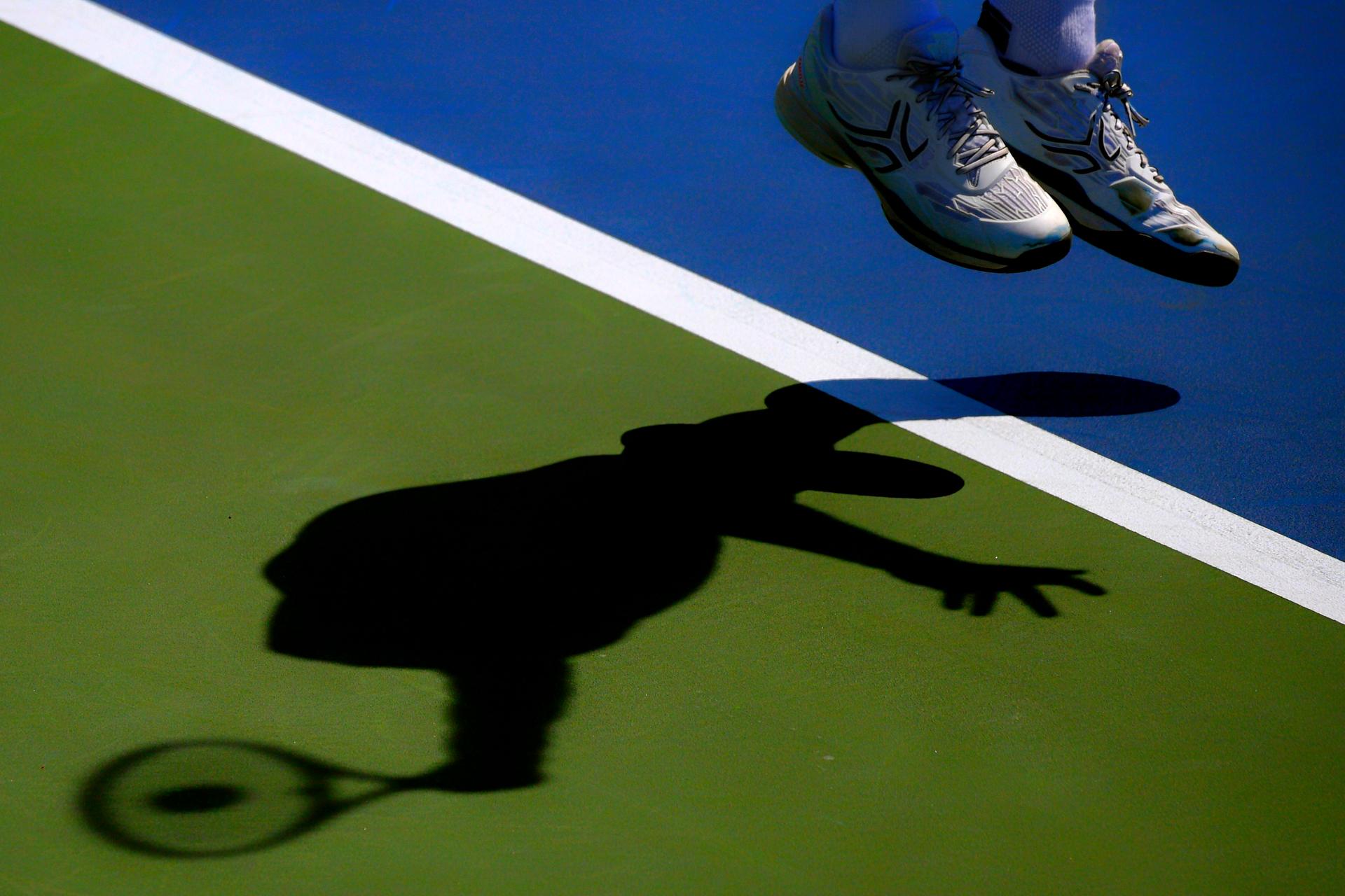 Illustration picture shows the shadow of Belgian Steve Darcis during a first round game between Belgian Steve Darcis (ATP 186) and Serbian Dusan Lajovic (ATP 29) at the Men's Singles of the US Open Grand Slam tennis tournament, at Flushing Meadow, in New York City, USA, Monday 26 August 2019. BELGA PHOTO YORICK JANSENS
