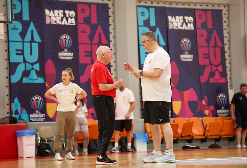 Belgium's head coach Mike Thibault and Belgium's assistant coach Pascal Angillis pictured during a training session of Belgian national basketball team 'the Belgian Cats' on Tuesday 24 June 2025 in Piraeus, Greece. The team is preparing for tomorrow's game against Germany, in the quarterfinals of the FIBA Women's EuroBasket 2025. BELGA PHOTO VIRGINIE LEFOUR