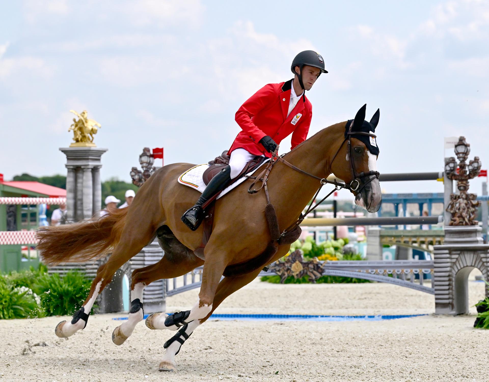 Belgian rider Gilles Thomas and his horse Ermitrage Kalone pictured in action during the Equestrian Jumping Team final at the Paris 2024 Olympic Games, on Friday 02 August 2024 in Paris, France. The Games of the XXXIII Olympiad are taking place in Paris from 26 July to 11 August. The Belgian delegation counts 165 athletes competing in 21 sports. BELGA PHOTO DIRK WAEM