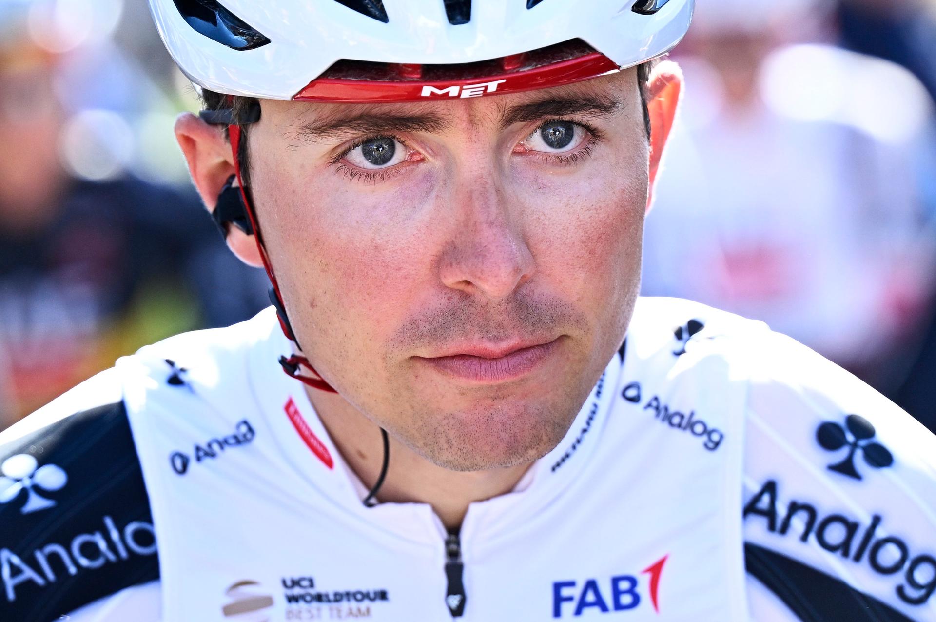 French Benoit Cosnefroy of UAE Team Emirates-XRG pictured at the start of the men's race of the 90th edition of the 'La Fleche Wallonne', one day cycling race (Waalse Pijl - Walloon Arrow), 200 km from Herstal to Huy, Wednesday 22 April 2026.  BELGA PHOTO JASPER JACOBS