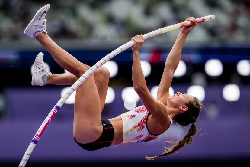 Belgian Elien Vekemans pictured in action during the qualifications of the pole vault women, at the World Athletics Championships in Tokyo, Japan, on Monday 15 September 2025. The outdoor Worlds are taking place from 13 to 21 September. BELGA PHOTO JASPER JACOBS