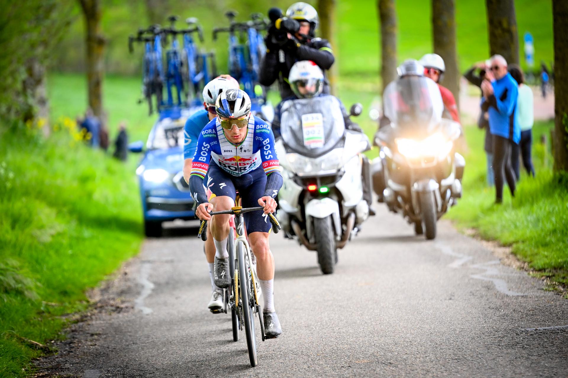 Belgian Remco Evenepoel of Red Bull-BORA-hansgrohe pictured in action during the men elite 'Amstel Gold Race' one day cycling race, 257,4 km from Maastricht to Valkenburg, The Netherlands, Sunday 19 April 2026. BELGA PHOTO POOL VINCENT KALUT