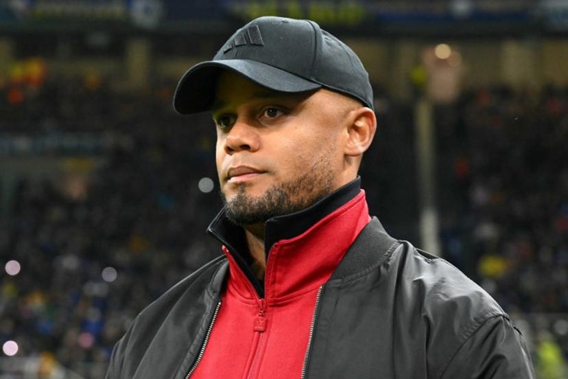 Bayern Munich's Belgian head coach Vincent Kompany looks on during the UEFA Champions League quarter final second leg football match between Inter Milan and Bayern Munich at the San Siro stadium in Milan on April 16, 2025.  Alberto PIZZOLI / AFP