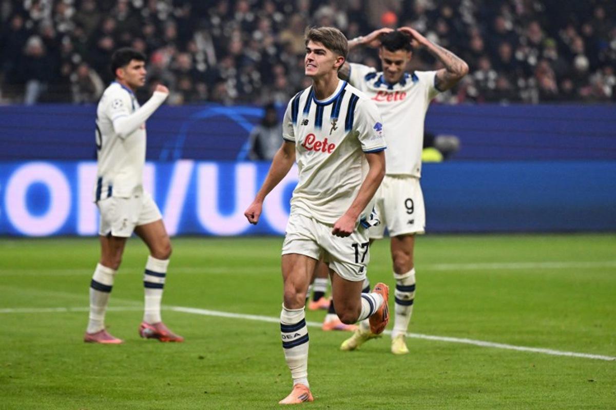 Atalanta's Belgian forward #17 Charles De Ketelaere celebrates scoring his team's third goal during the UEFA Champions League league phase day 5 football match between Eintracht Frankfurt and Atalanta Bergamo in Frankfurt, Germany, on November 26, 2025.  Kirill KUDRYAVTSEV / AFP