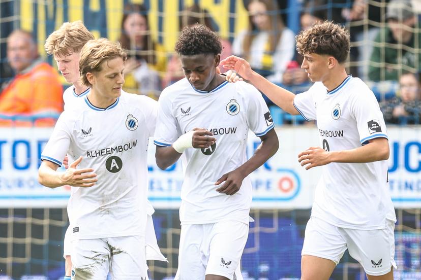 Club's Jesse Bisiwu celebrates after scoring during a soccer match between SK Beveren and Club NXT, Sunday 13 April 2025 in Beveren-Waas, on day 29 of the 2024-2025 'Challenger Pro League' 1B second division of the Belgian championship. BELGA PHOTO BRUNO FAHY