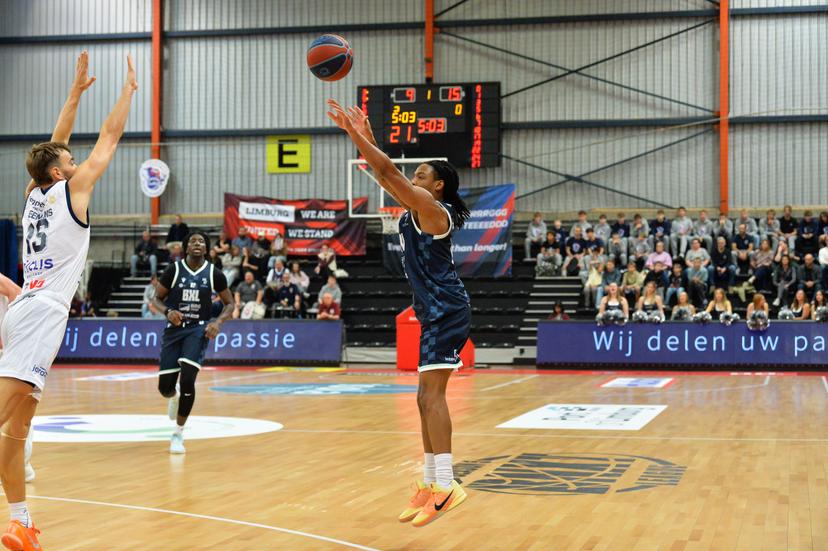 Brussels' Jalen Frinch pictured in action during a basketball match between Limburg United and Brussels, Friday 03 October 2025 in Mechelen, on day 2 of the 'BNXT League' Belgian/ Dutch first division basket championship. BELGA PHOTO JILL DELSAUX