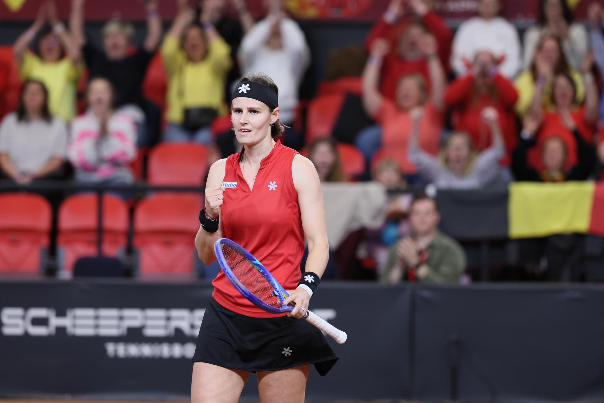 Belgian Greet Minnen pictured during the fourth game between Belgian Minnen and US' Jovic on the second day of the qualifiers of the Billie Jean King Cup tennis between Belgium and the USA, in Oostende, Belgium, on Saturday 11 April 2026. The meeting takes place on 10 and 11th April. PHOTO BENOIT DOPPAGNE