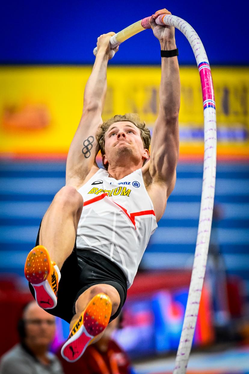 Belgian Ben Broeders pictured in action during the men's pole vault event, at the European Athletics Indoor Championships, in Apeldoorn, The Netherlands, Sunday 09 March 2025. The championships take place from 6 to 9 March. BELGA PHOTO ERIC LALMAND