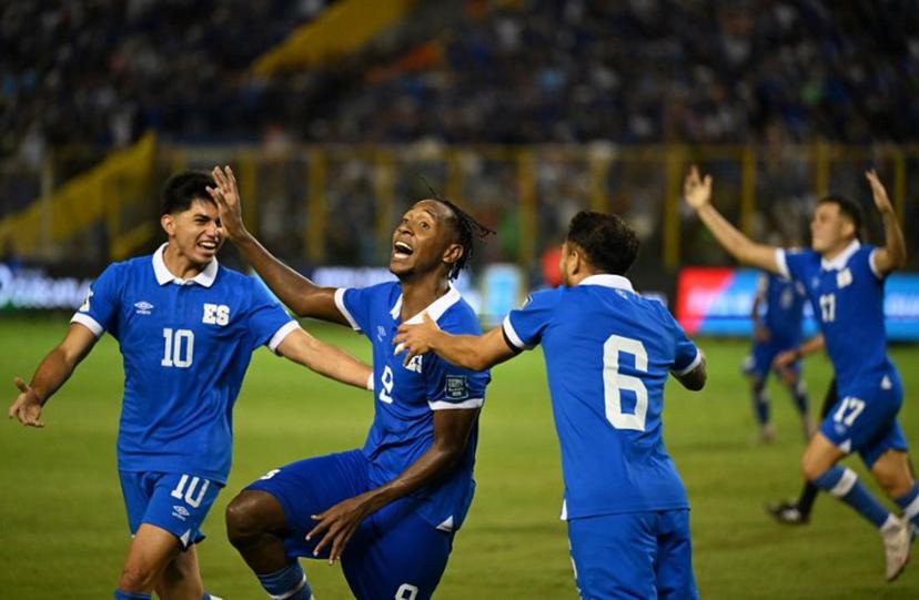 El Salvador players celebrate after a Suriname's own goal during the 2026 FIFA World Cup Concacaf qualifier football match between El Salvador and Suriname at the Cuscatlan Stadium in San Salvador on September 8, 2025.  Marvin RECINOS / AFP