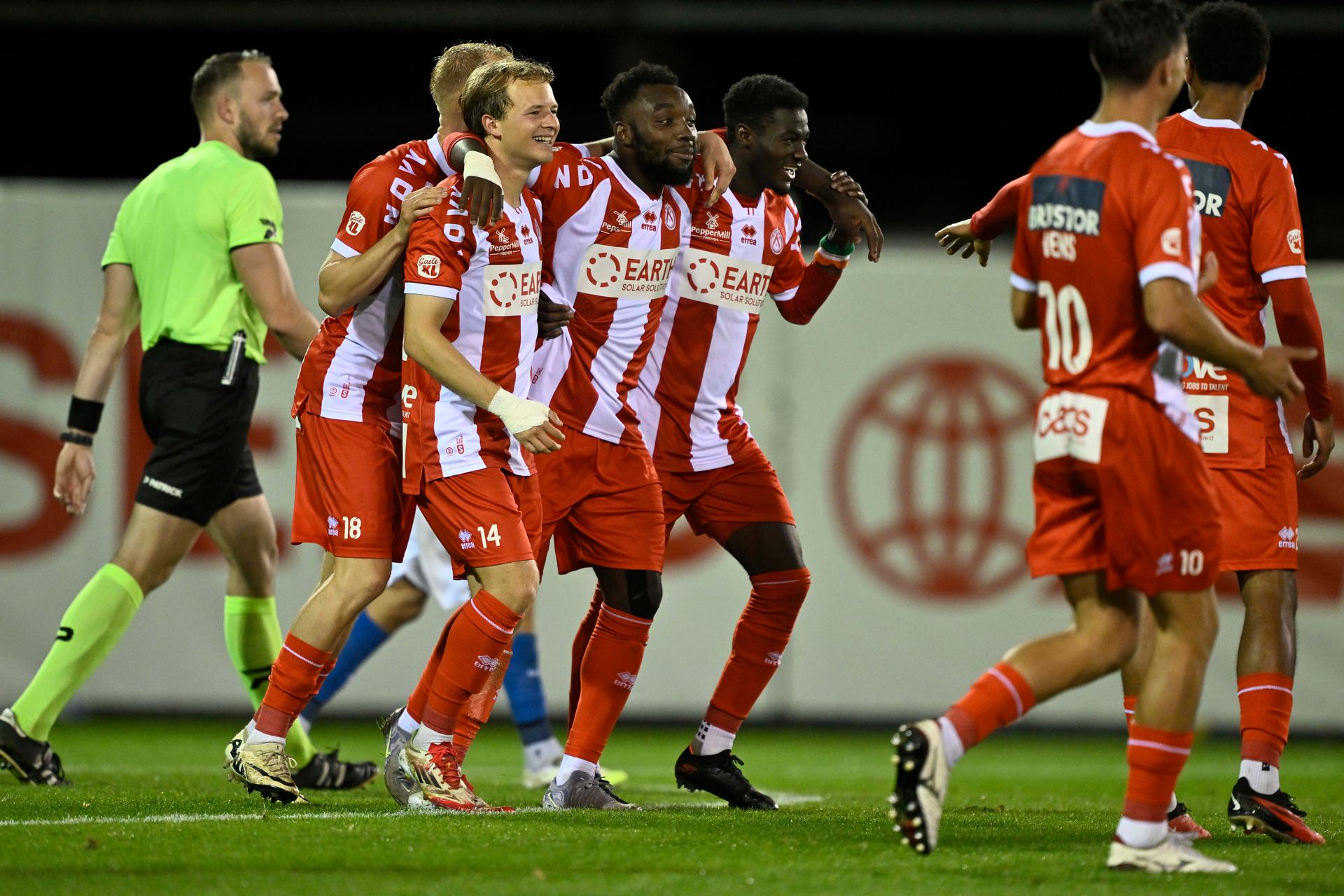 Kortrijk's players celebrates after scoring the 0-2 goal during a soccer game between Jong Genk and KV Kortrijk, Saturday 13 September 2025 in Geel, on day 5 of the 2025-2026 'Challenger Pro League' 1B second division of the Belgian championship. BELGA PHOTO JOHAN EYCKENS
