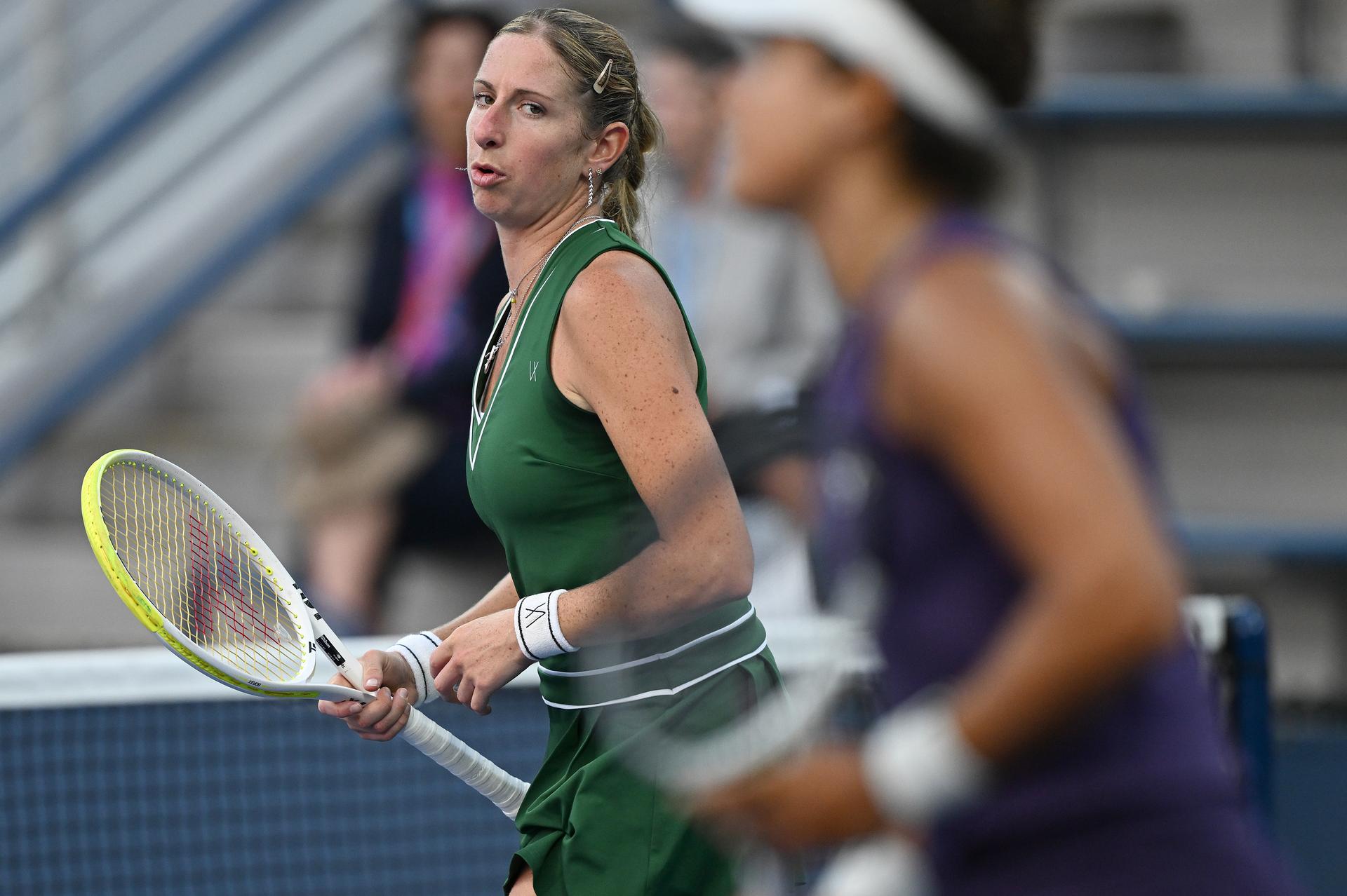 Belgian Magali Kempen (green) and Egypt Maya Sherif (purple) pictured during a tennis match against US pair Jovic-Ngounoue, in the first round of the women's doubles of the 2025 US Open Grand Slam tennis tournament in New York City, USA, Thursday 28 August 2025. BELGA PHOTO TONY BEHAR