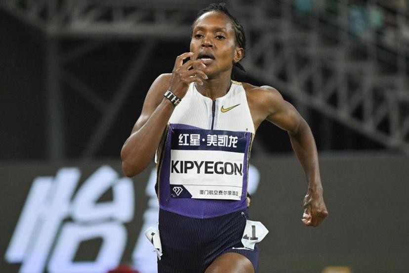 Kenya's Faith Kipyegon competes in the women's 1000m event during the Xiamen IAAF Diamond League athletics meeting at Egret Stadium in Xiamen, in China's eastern Fujian province, on April 26, 2025.  ADEK BERRY / AFP