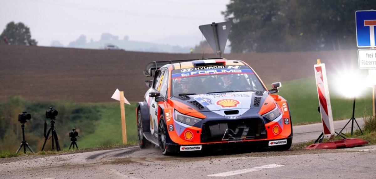 French driver Adrien Fourmaux and co-driver Alexandre Coria compete in their Hyundai i20 N Rally1 car during day three of the FIA World Rally Championship WRC Central European Rally at the SS9 "Made in FRG" stage near Roehrnbach close to Passau, southern Germany on October 18, 2025.  Joe Klamar / AFP