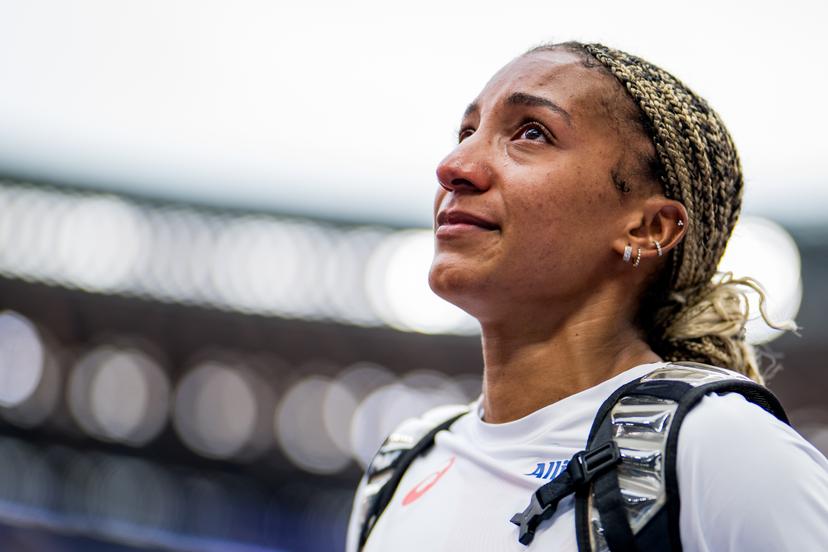 Belgian Nafissatou Nafi Thiam looks dejected after the Long Jump event of the women's Heptathlon competition, at the World Athletics Championships in Tokyo, Japan, on Saturday 20 September 2025. The outdoor Worlds are taking place from 13 to 21 September. BELGA PHOTO JASPER JACOBS