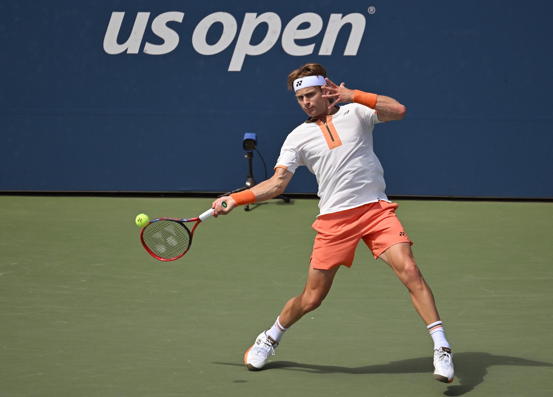Belgian Zizou Bergs pictured in action during a tennis match against Spanish Munar, in the third round of the men's singles of the 2025 US Open Grand Slam tennis tournament in New York City, USA, Saturday 30 August 2025. BELGA PHOTO TONY BEHAR