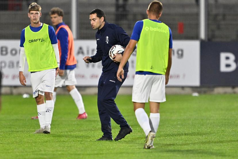 Jong Gent's players pictured before a soccer game between RFC Seraing and Jong KAA Gent, Saturday 20 September 2025 in Seraing, on day 6 of the 2025-2026 'Challenger Pro League' 1B second division of the Belgian championship. BELGA PHOTO JOHAN EYCKENS