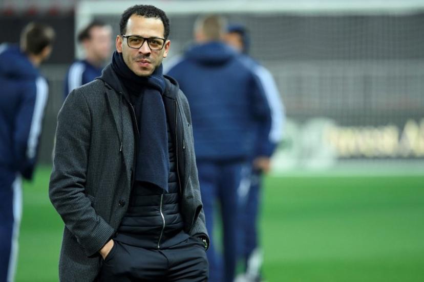 Strasbourg's British head coach Liam Rosenior looks on ahead of the French L1 football match between OGC Nice and RC Strasbourg Alsace at the Allianz Riviera Stadium in Nice, south-eastern France, on January 3, 2026.  Frederic DIDES / AFP