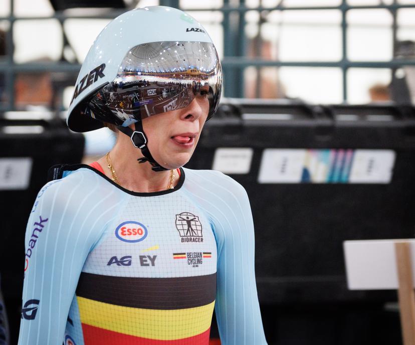 Belgian Shari Bossuyt looks dejected after the Points Race of the Women's Omnium (event 4/4) at the 2025 UCI Track World Championships cycling, in Santiago, Chile, Friday 24 October 2025. The Track World Championships take place from 22 to 26 October at the Velodromo de Penalolen in Santiago, Chile. BELGA PHOTO BENOIT DOPPAGNE