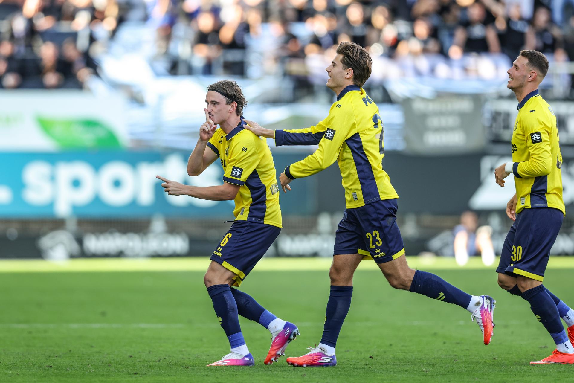 Union's Kamiel Van De Perre celebrates after scoring during a soccer match between Sporting Charleroi and Royale Union Saint-Gilloise, Saturday 5 September 2026 in Charleroi, on day 5 of the 2026-2027 'Jupiler Pro League' first division of the Belgian championship. BELGA PHOTO BRUNO FAHY