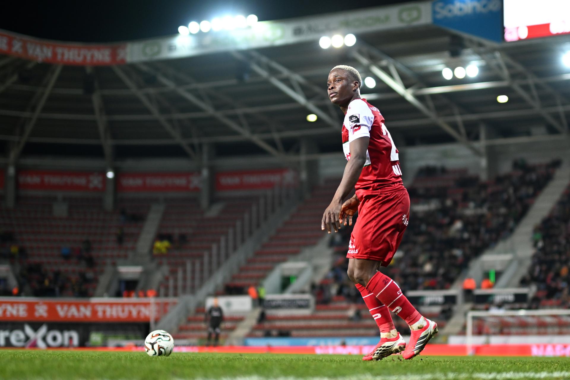 Essevee's Tochukwu Nnadi pictured during a soccer match between SV Zulte Waregem and KVC Westerlo, Saturday 31 January 2026 in Waregem, on day 23 of the 2025-2026 'Jupiler Pro League' first division of the Belgian championship. BELGA PHOTO MAARTEN STRAETEMANS