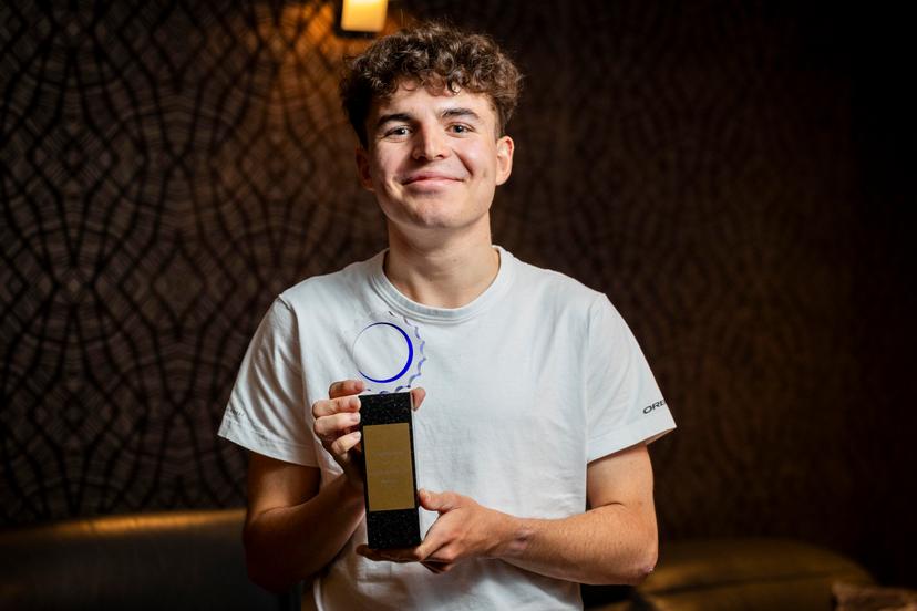 ATTENTION EDITORS - HAND OUT PICTURE - EDITORIAL USE ONLY - MANDATORY CREDIT 'DPG MEDIA'  Undated file picture shows Jarno Widar, best male U23 posing as winner of the trophy of the 'Kristallen Fiets' (Crystal Bike - Velo de Cristal) for the 2025 cycling season, organized by Flemish newspaper Het Laatste Nieuws, Monday 17 November 2025. Belga and Belga editorial board decline all responsability regarding the content of this picture. PHOTO HANDOUT - DPG MEDIA