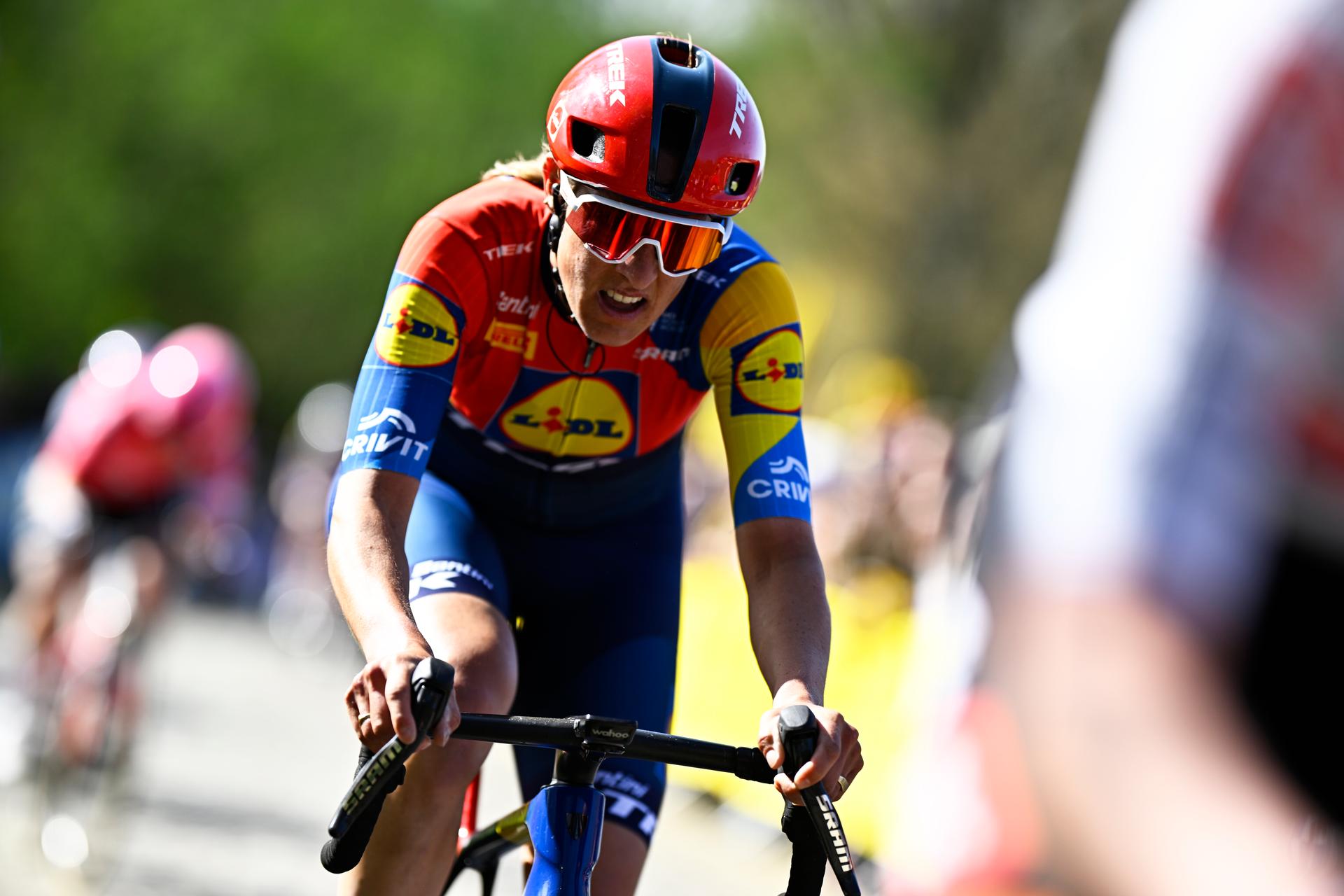 Dutch Lucinda Brand of Lidl-Trek pictured in action during the women's race of the 'Ronde van Vlaanderen/ Tour des Flandres/ Tour of Flanders' one day cycling race, 168,8k with start and finish in Oudenaarde, Sunday 06 April 2025. BELGA PHOTO JASPER JACOBS
