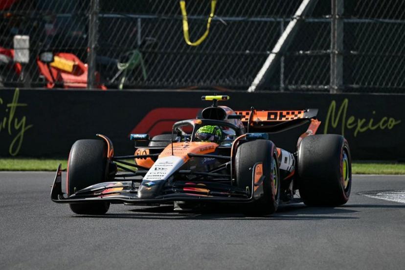 McLaren's British driver Lando Norris drives during the qualifying session of the Mexico City Formula One Grand Prix at the Hermanos Rodriguez racetrack in Mexico City on October 25, 2025.  Yuri CORTEZ / AFP