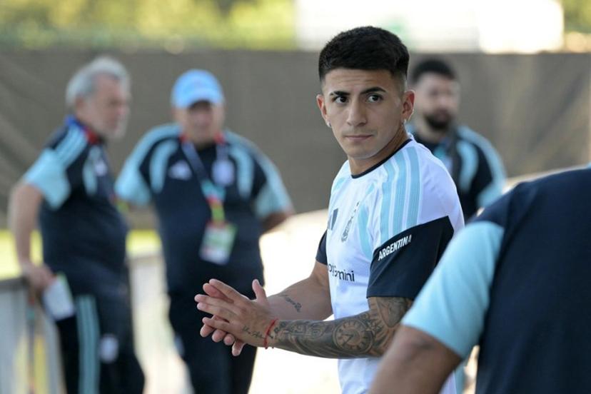 Argentina's forward Thiago Almada arrives for a training session during the 2026 World Cup football tournament at Sporting KC Training Centre in Kansas City on June 11, 2026.  JUAN MABROMATA / AFP