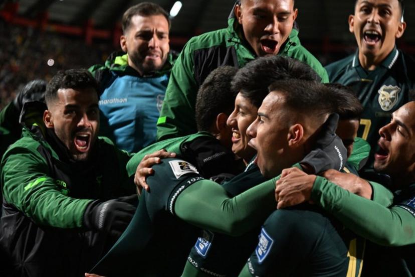 Bolivia's forward #07 Miguel Terceros (C) celebrates with his teammates after scoring his team's first goal during the 2026 FIFA World Cup South American qualifiers football match between Bolivia and Brazil, at the Municipal de El Alto stadium, in El Alto, La Paz department, Bolivia on September 9, 2025.   AIZAR RALDES / AFP