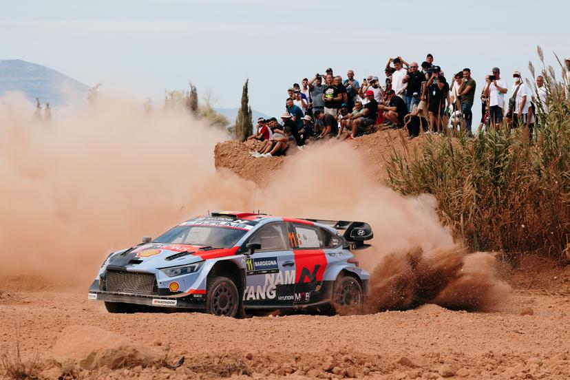 ATTENTION EDITORS - HANDOUT PICTURES - EDITORIAL USE ONLY MANDATORY CREDIT Hyundai Motorsport-   This handout picture, released by Hyundai Motorsport on Thursday 1 October 2026 shows Thierry Neuville - Martijn Wydaeghe during the WRC Rally of Sardinia.    - Belga and Belga editorial board decline all responsability regarding the content of this picture. PHOTO HANDOUT Hyundai Motorsport