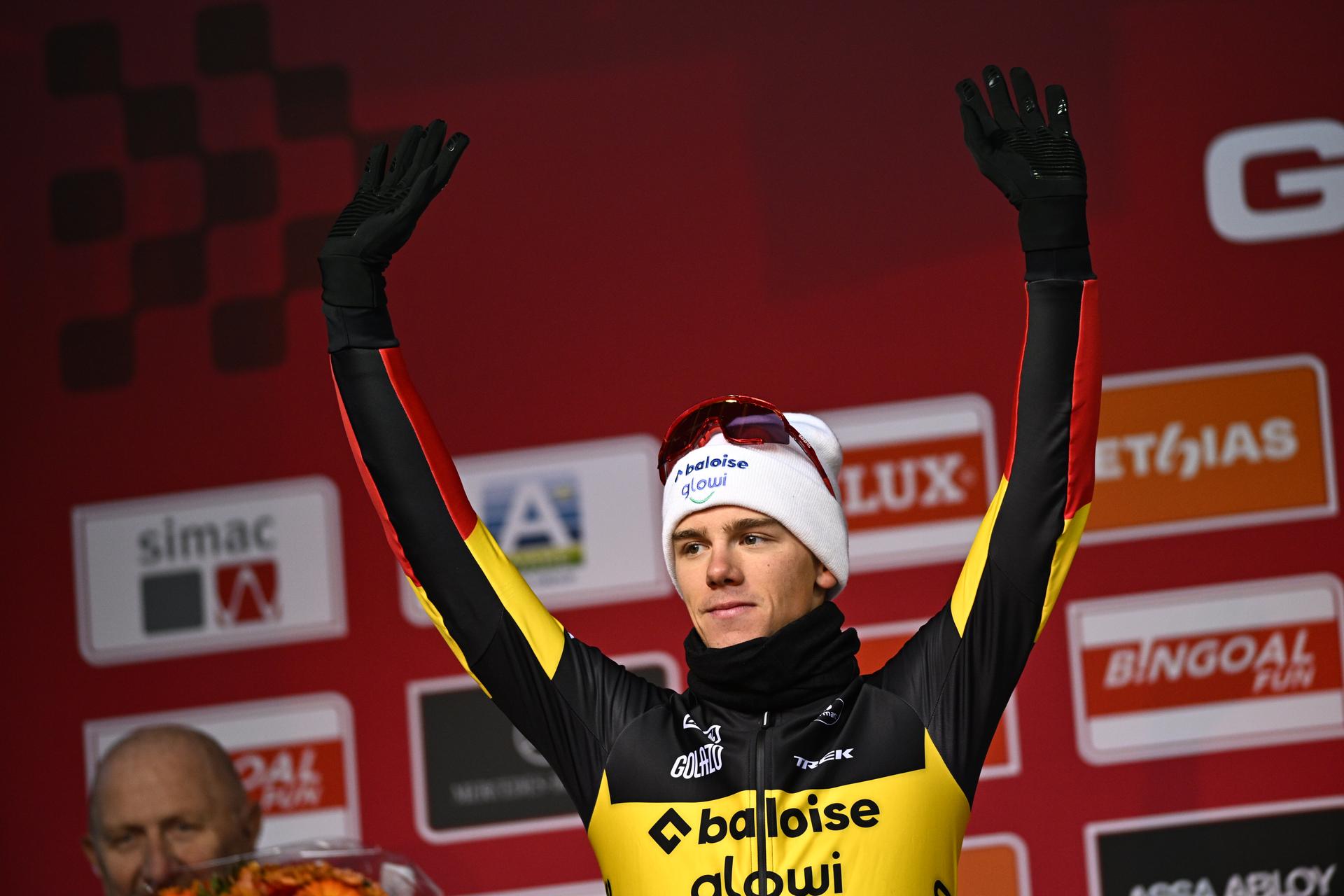 Belgian Thibau Nys pictured on the podium after the men's elite race of the World Cup cyclocross cycling event in Gavere on Friday 26 December 2025, stage 7 (out of 12) of the UCI World Cup competition. BELGA PHOTO JASPER JACOBS