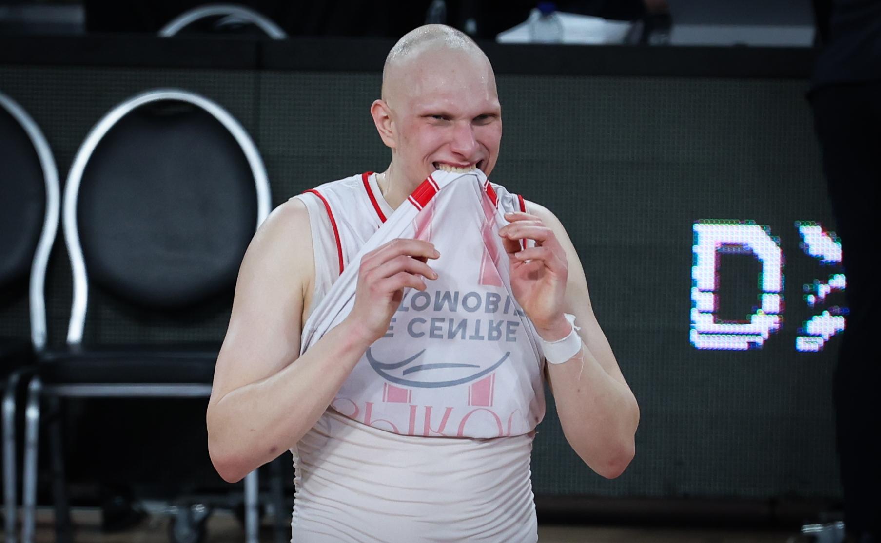 Spirou's Quinten Smout looks dejected after losing a basketball match between Spirou Charleroi and Leuven Bears, Thursday 17 April 2025 in Charleroi, on day 33 of the 'BNXT League' Belgian and Dutch first division basket championships. BELGA PHOTO VIRGINIE LEFOUR