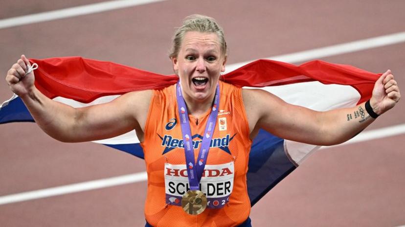 Gold medallist Netherlands' athlete Jessica Schilder celebrates after the women's shot put final during the World Athletics Championships in Tokyo on September 20, 2025.  Philip FONG / AFP
