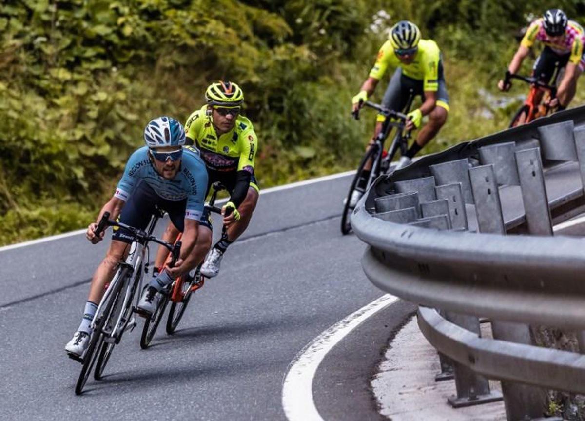 French Alexis Guerin of Delko Marseille Provence (L) competes during the 4th stage from Radstadt to Fuscher Toerl (103,5 km) of the 2019 Tour of Austria, on July 10, 2019.  JFK / EXPA / APA / AFP Austria OUT SOUTH TYROL OUT

