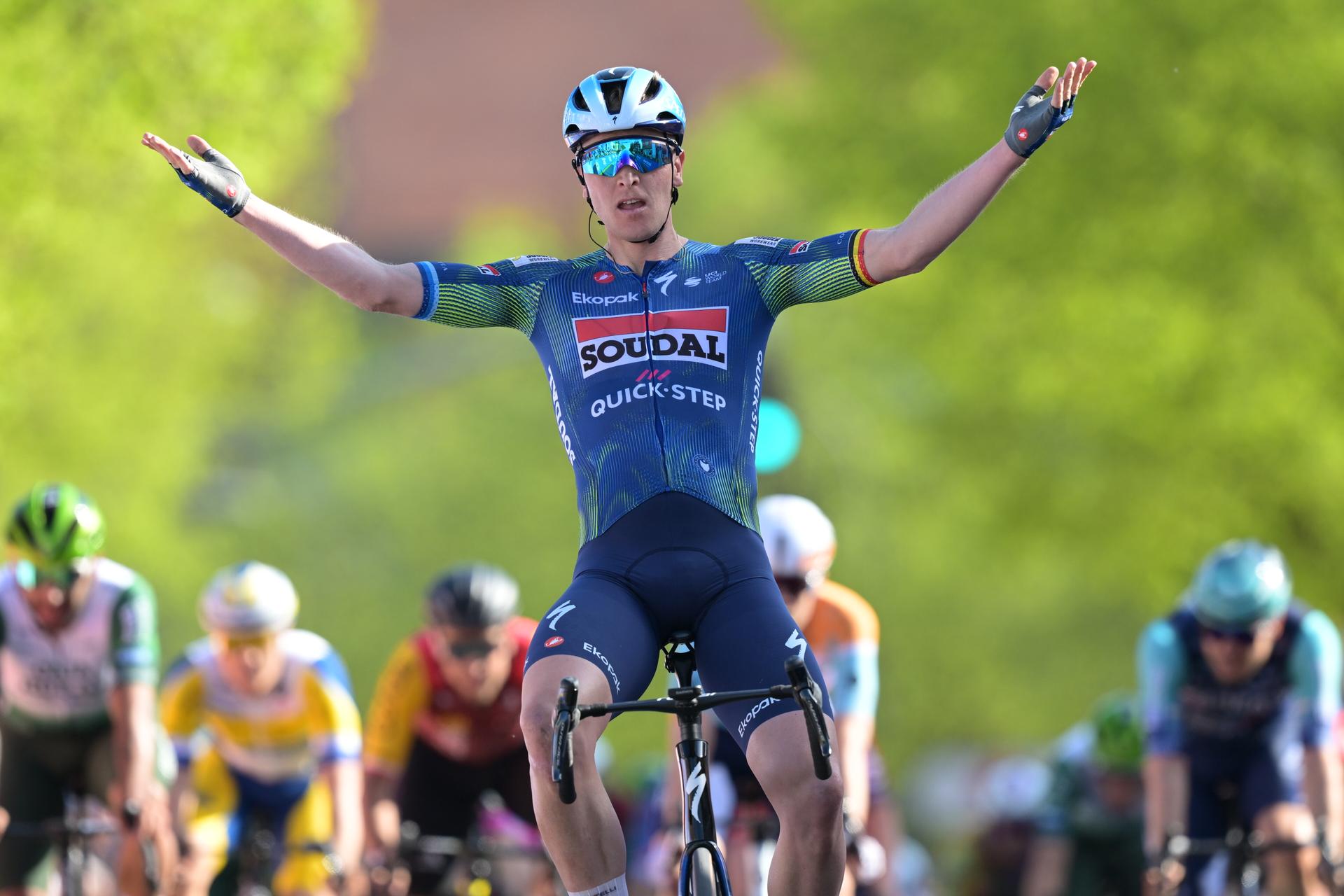 Belgian Tim Merlier of Soudal Quick-Step celebrates after winning the 'Ronde Van Limburg' one day cycling race, from Hasselt to Tongeren-Borgloon (178,4 km) on Wednesday 15 April 2026. BELGA PHOTO DAVID PINTENS