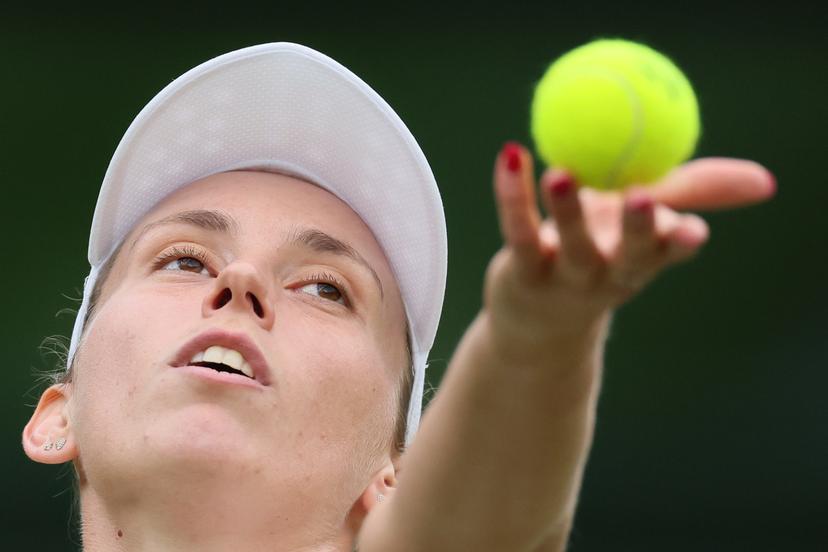 Belgian Elise Mertens pictured during a tennis match between Belgian Mertens and Belarusian Sabalenka, in the round of 16 of the women's singles at the 2025 Wimbledon grand slam tournament, Sunday 06 July 2025 at the All England Tennis Club, in South-West London, Britain. BELGA PHOTO BENOIT DOPPAGNE