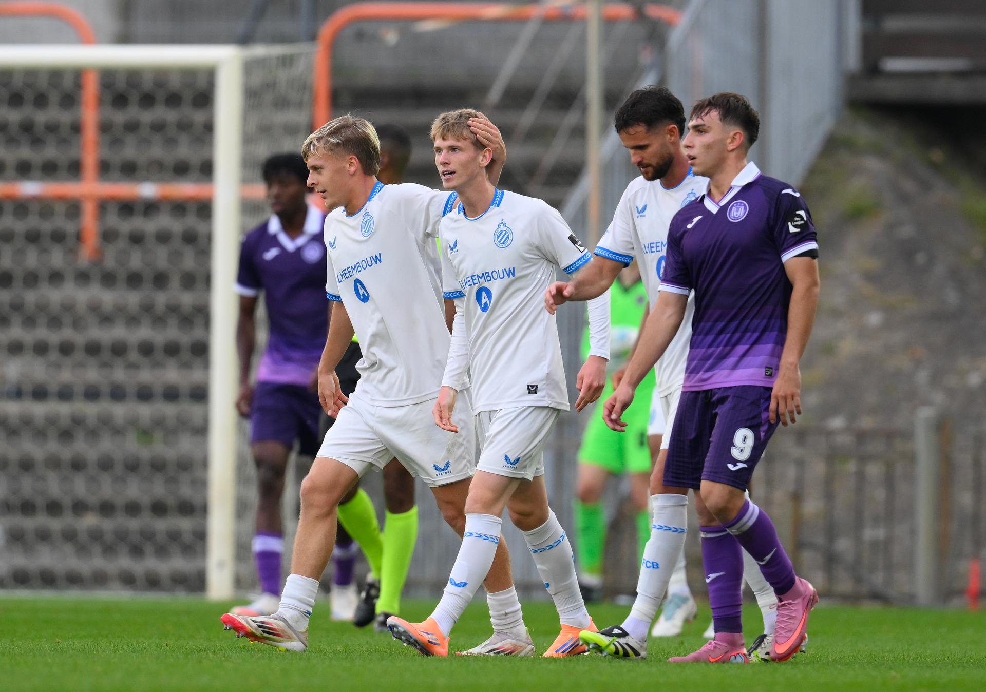 Club's Tobias Lund Jensen celebrates during a soccer game between RSCA Futures and Club NXT, Saturday 27 September 2025 in Deinze, on day 8 of the 2025-2026 'Challenger Pro League' 1B second division of the Belgian championship. BELGA PHOTO JOHN THYS