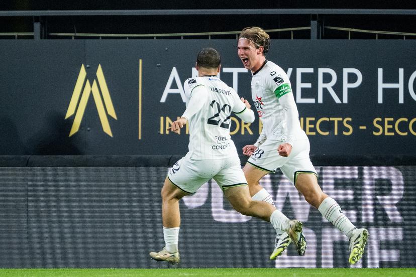 OHL's Ewoud Pletinckx celebrates after scoring during a soccer match between KV Mechelen and Oud-Heverlee Leuven, Saturday 25 October 2025 in Mechelen, on day 12 of the 2025-2026 'Jupiler Pro League' first division of the Belgian championship. BELGA PHOTO JASPER JACOBS