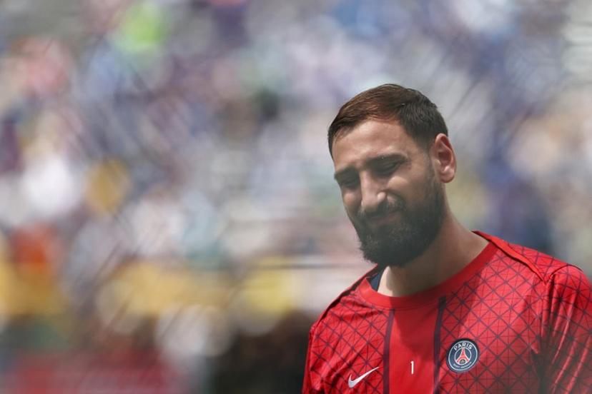 Paris Saint-Germain's Italian goalkeeper #01 Gianluigi Donnarumma looks on ahead the FIFA Club World Cup 2025 final football match between England's Chelsea and France's Paris Saint-Germain at the MetLife Stadium in East Rutherford, New Jersey on July 13, 2025.  FRANCK FIFE / AFP