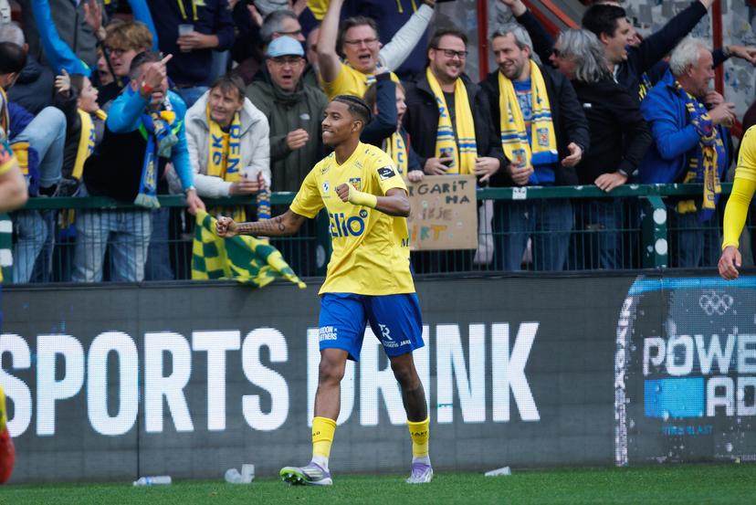 Beveren's Jearl Margaritha celebrates after scoring during a soccer game between KV Kortrijk and SK Beveren, Sunday 05 October 2025 in Kortrijk, on day 9 of the 2025-2026 'Challenger Pro League' 1B second division of the Belgian championship. BELGA PHOTO KURT DESPLENTER