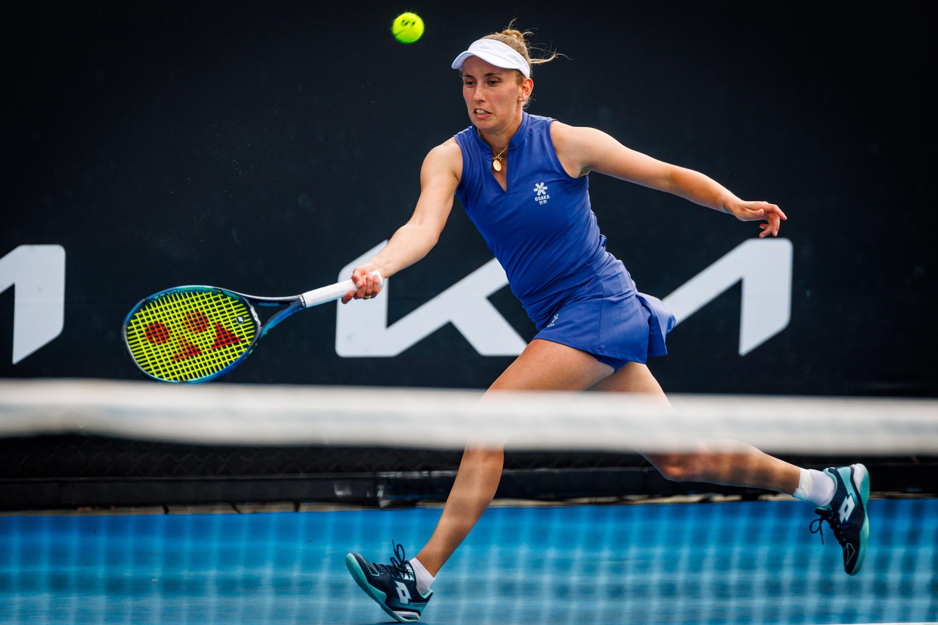 Belgian Elise Mertens pictured during a doubles tennis match between Belgian-Australian pair Mertens-Perez and Australian-Ukrainian pair Aiava-Kostyuk, in the second round of the women's doubles at the 'Australian Open' Grand Slam tennis tournament, Saturday 18 January 2025 in Melbourne Park, Melbourne, Australia. The 2025 edition of the Australian Grand Slam takes place from January 12th to January 26th. BELGA PHOTO PATRICK HAMILTON BELGIUM ONLY